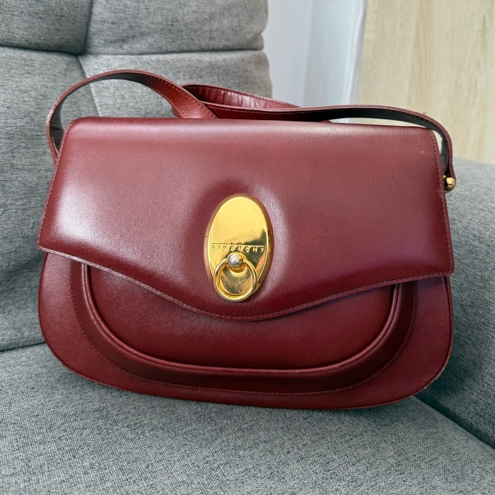 Givenchy Vintage Elegant Burgundy Leather Shoulder Bag